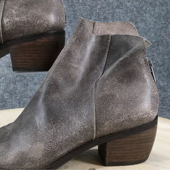Lucky Brand Kaiya Gray Suede Zip Up Block Heel Ankle Boot 10M Leather Bootie - Picture 5 of 10